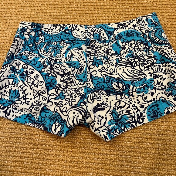 Lily Pulitzer Shorts - Picture 2 of 4